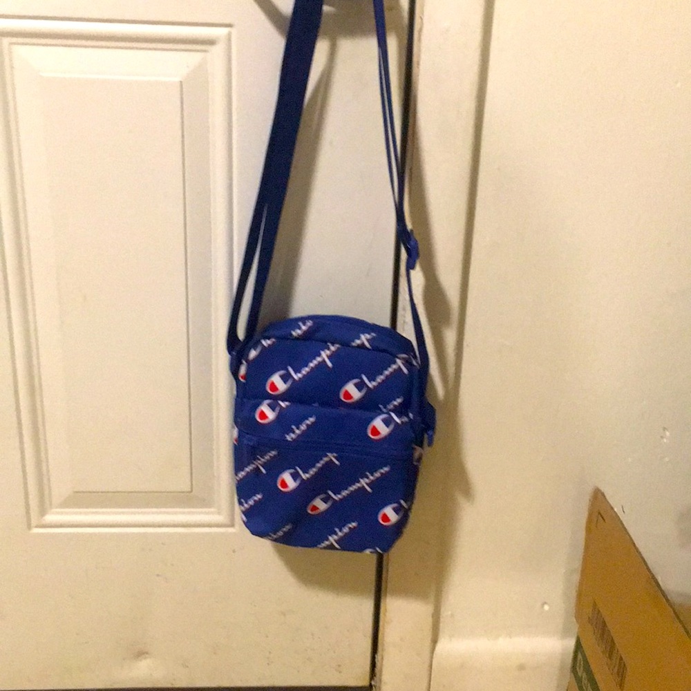 Champion Supersize Cross Body Bag Blue Color